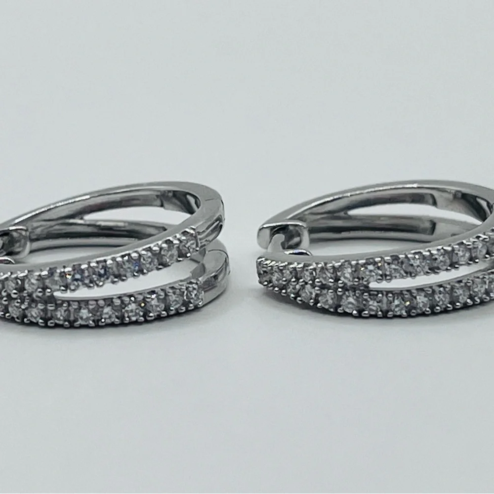 0.50 CT Brilliant Lab Diamond Double Row Hoop Earrings - Picture 7 of 8